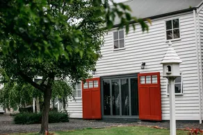 Northfield Garden View: Luxury Ground Floor Suite - Image 3