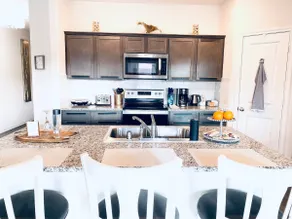 ModernLUX in highly sort Sherman Tech Corridor! - Image 4