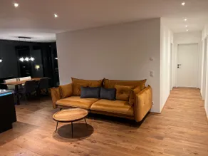 New building, upper floor, 95 m² stylish 4-room apartment - Image 5