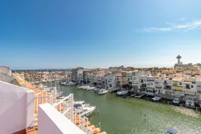 Holidays Port Ducal 3 Jacuzzi - Image 2