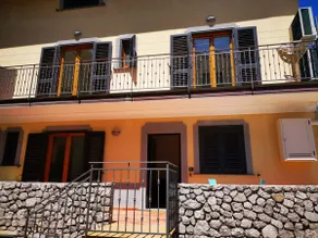 Bomerano House 1 minute from Path of the Gods - Image 2