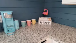 HOT TUB, King Bed, Dog Friendly, EV Station, Wi-fi - Image 4