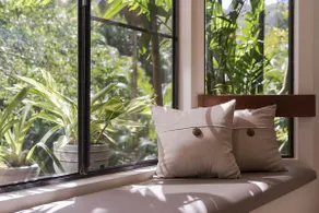 Cozy Tropical Retreat - Image 3