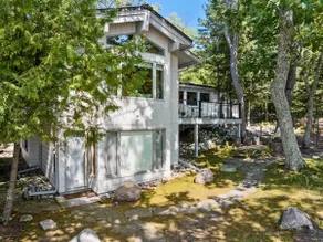 Autumn & Winter beach house - sleeps 12-14 - Image 4