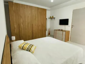 Lovely 1-bedroom penthouse with BBQ area - Image 5