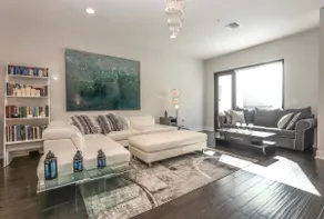 Ultra Modern Pool Home w/ Rooftop private HOT TUB - Image 2