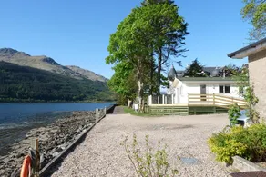 Ardmay Chalet, Arrochar, stunning lochside location Free Kayaks and SUPS - Image 4