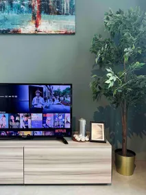 3- A1105 Nutty 1BR | Kanvas Cyber | Wifi&Netflix | - Image 5