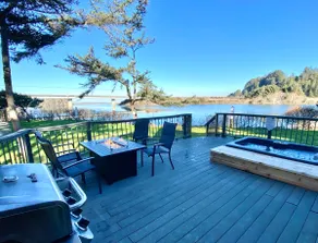 Hunter Creek Cottage @ beach hot tub pet friendly - Image 2