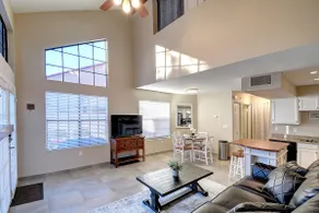 Quaint Townhome Cubs/ASU/Golf Tempe-Mesa-Phoenix - Image 3