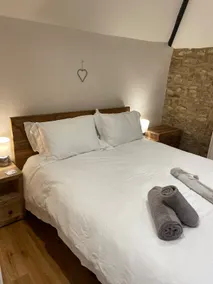 Cotswold Coombe Cottage - Image 3