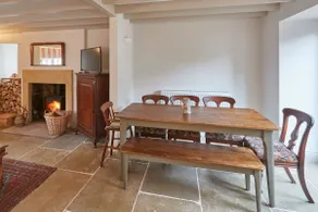 Host & Stay - The Cobbles - Image 3