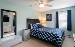 Renovated 2 Bed Private Home Newport-Middletown Sleeps 6 - Image 5