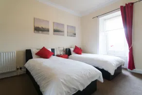 Park View apartment - Image 3