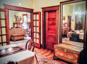 SONGBIRD... A Romantic & Inviting Victorian Abode - Image 5