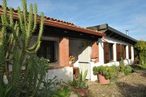 Pretty House - Image 3