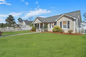 Relaxing 3BR Bluffton Stay Near DT + Golf Cart - Image 5