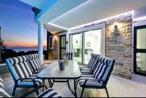 Villa Dana with Private Pool - Image 2