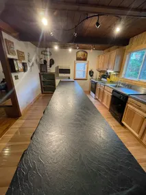 Spacious family-friendly home - Image 2