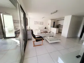 Amazing Lake View 4* Apt. 703 Air-Conditioned - Image 3