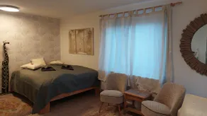 Cheap, beautiful apartment in a hiking paradise - Image 2