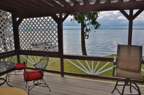Lake Champlain Waterfront Apartment Rental - Image 4