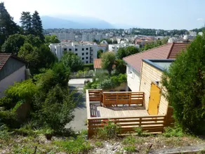 Small wooden chalet in VOIRON, terrace, view. - Image 5