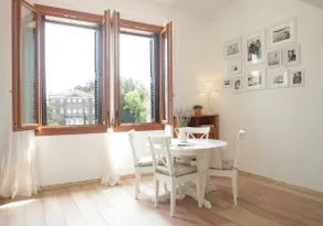 The Riverside Suite - Image 5