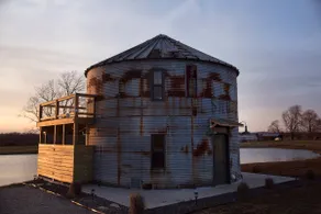 THE SILO: water front, outdoor bath, hammock. - Image 2