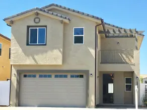 Brand New Luxury Home - 4 Bed 3 Bath - Image 2