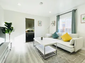 Private suite 1Ba 1Br with seprate entry - Image 2