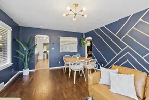 Tacoma Landing • Bright, Modern, Central - Image 2