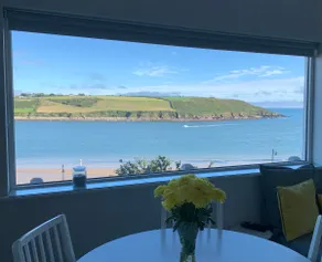 PERIWINKLE COTTAGE, with the most amazing sea view - Image 2