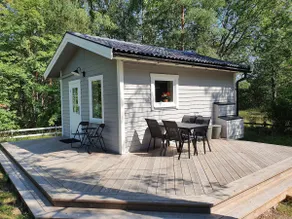 High-standard cottage in Kolmården (Laddbox car) - Image 2