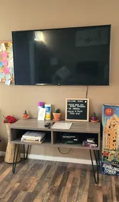 Open concept Guesthouse w/private entrance - Image 2