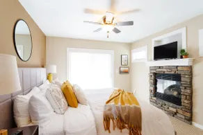 Family Friendly Retreat for 17 w/Hot Tub & Views - 5 min to PCMR Canyons Village - Image 4