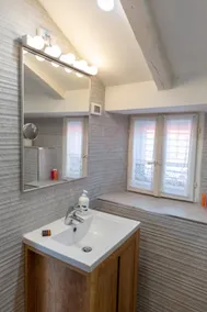 Inside the City Walls Rooftops Apartment - Image 4