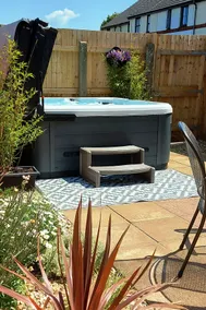 Property with Hot Tub in stunning coastal village - Image 3