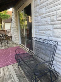 Petite Retreat - Image 2