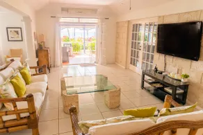 Banyan Beach House Villa - Image 2