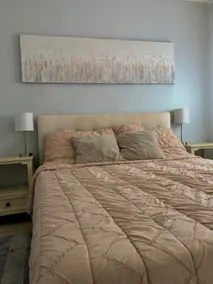 Cozy Tropical Suite - Image 5