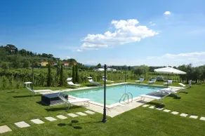 Villa med pool, 13 personer, Lucca 10 km - Image 2