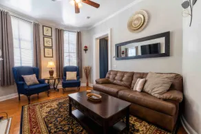 Yet, Another Charming Apartment 2b - Image 5