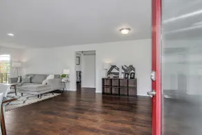 Downtown Kirkland - Luxury 3rd Street Retreat - Image 4