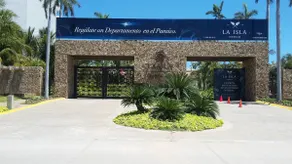 LA ISLA RESIDENCES, DEPA DE LUJO, Acapulco Diamante - Image 2
