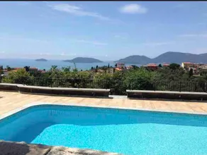 one-bedroom flat in villa with pool - Image 2