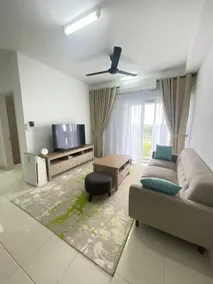 Aliy Homestay Near Klia with Free WI-FI & Netflix - Image 2
