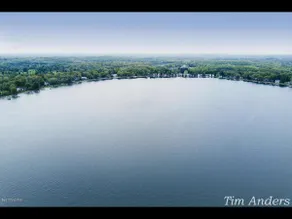 Lakefront Cottage - Beautiful Views and Beach - Image 4