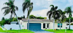 Beautiful House - with private pool - Image 2