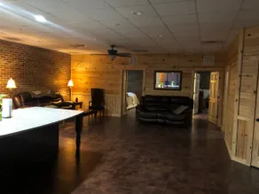 Executive town home, down town Troy - Image 3